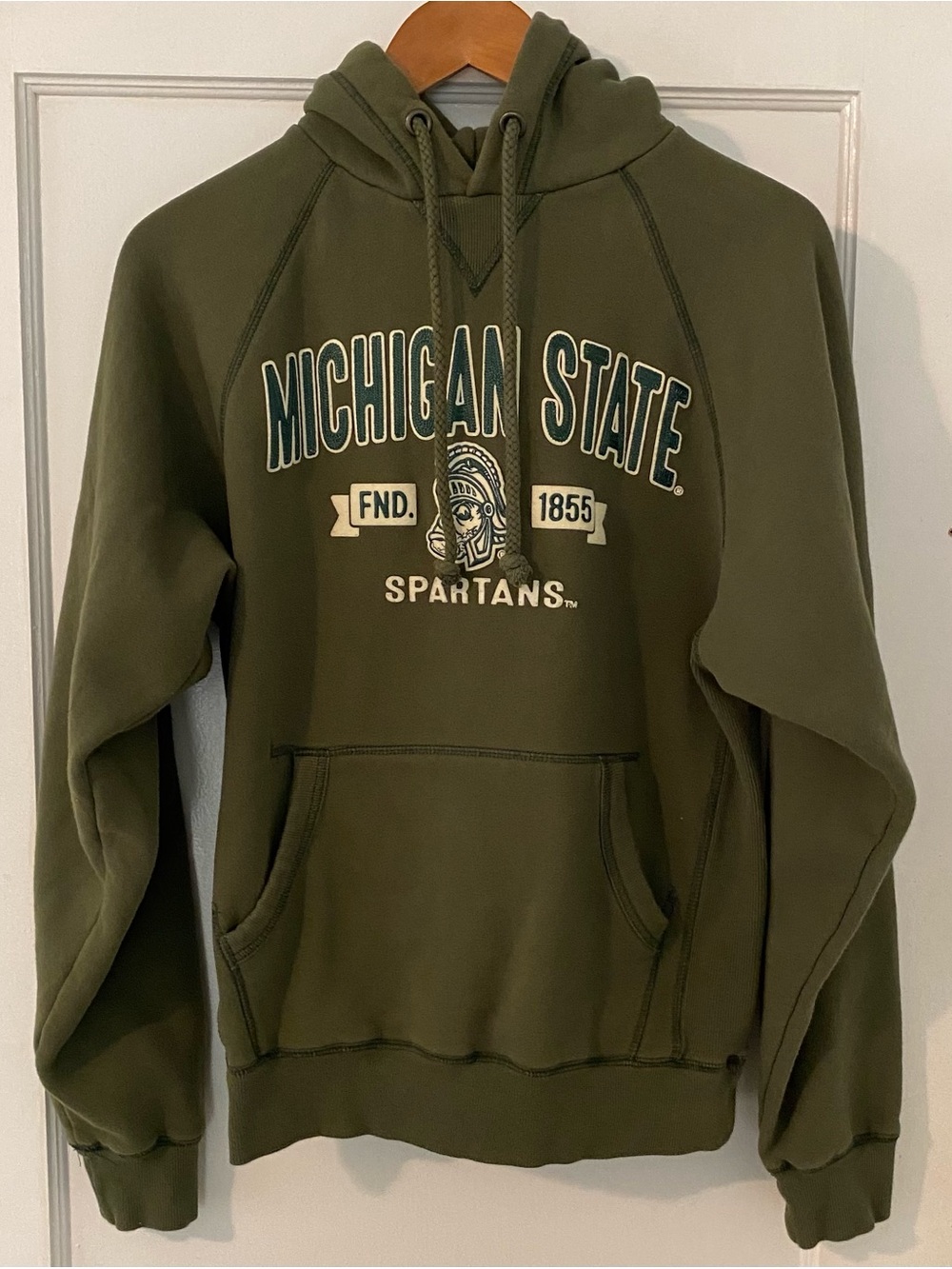 Michigan State Spartans Men’s Small Hoodie